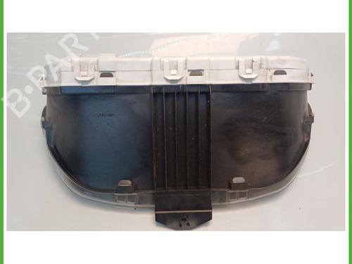 Instrument cluster VOLVO V40 Estate (645) 1.9 DI | BP26671724C47 