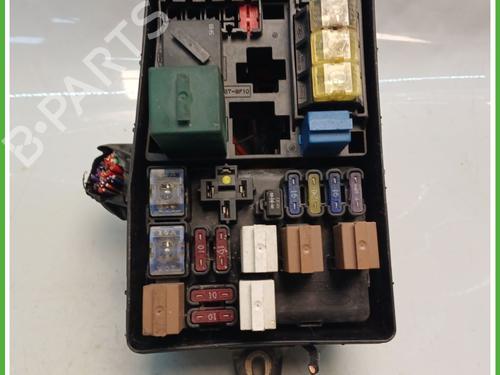 Used Fuse box FORD MONDEO I (GBP) 1.8 i 16V (115 hp) 31013007