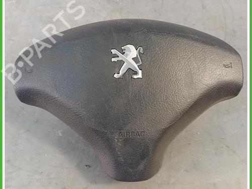 Used Driver airbag Driver airbag PEUGEOT 3008 II SUV (MC_, MR_, MJ_, M4_) 1.6 BlueHDi 120 (120 hp) 40073907 40073907