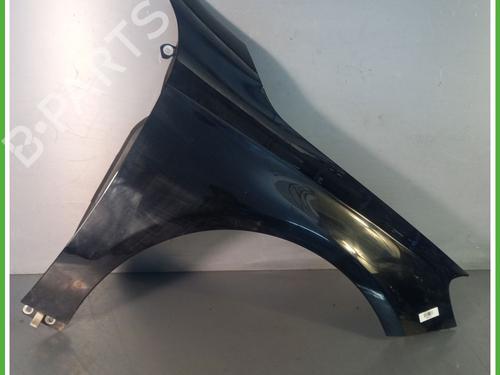 Used Right front fenders MERCEDES-BENZ A-CLASS (W176) A 180 (176.042) (122 hp) 30096818