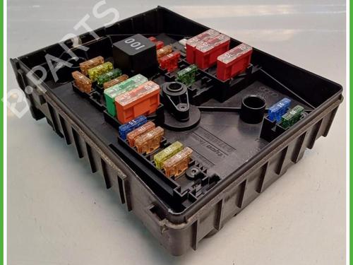 Fuse box VW GOLF VI (5K1) 2.0 TDI | BP40143147E1  - Image 6