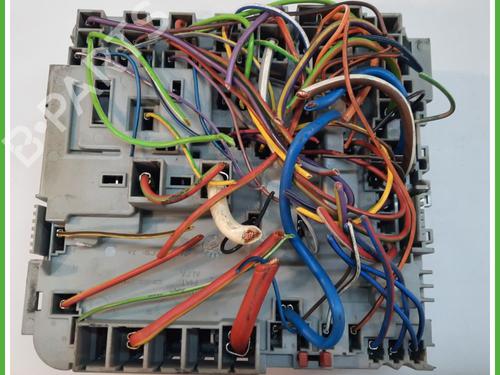 Fuse box FIAT GRANDE PUNTO (199_) 1.4 (199AXB11, 199AXB1A, 199BXB1A, 199AXL1A) | BP13038140E1 