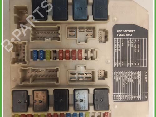 Used Fuse box NISSAN MICRA III (K12) 1.2 16V (80 hp) 29563858
