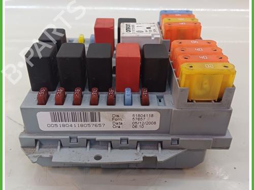 Fuse box FIAT CROMA (194_) 1.9 D Multijet (194AXB1B) | BP17313389E1 