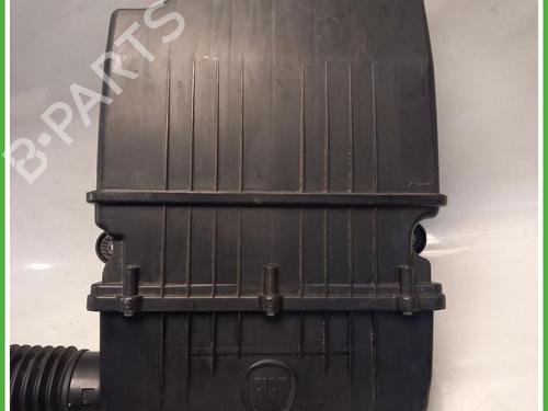 Used Air filter box Air filter box FIAT GRANDE PUNTO (199_) 1.2 (65 hp) 40076279 40076279