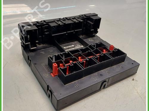 Fuse box VW TOURAN (1T1, 1T2) 1.6 | BP30962165E1