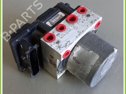 Used ABS pump RENAULT SCÉNIC II (JM0/1_) 1.9 dCi (JM0G, JM12, JM1G, JM2C) (120 hp) 13235343
