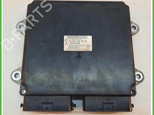 Used Engine control unit (ECU) Engine control unit (ECU) FORD MONDEO III Turnier (BWY) 2.0 TDCi (130 hp) 40133683 40133683