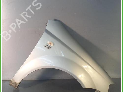 Used Right front fenders Right front fenders CHEVROLET AVEO / KALOS Hatchback (T200) 1.2 (72 hp) 40074559 40074559