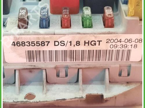 Fuse box CITROËN C3 Pluriel (HB_) 1.4 | BP40133174E1 - Image 3