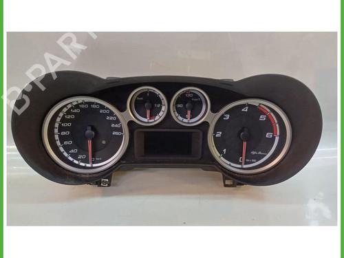 Used Instrument cluster Instrument cluster ALFA ROMEO MITO (955_) 1.3 MultiJet (955AXT1A) (84 hp) 40136472 40136472