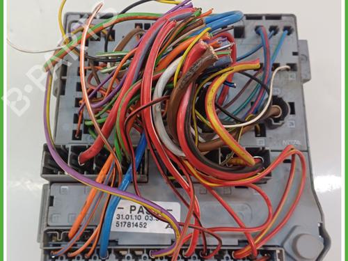 Fuse box FIAT QUBO (225_) 1.3 D Multijet (225CXB1A, 225AXB1A, 225CXB11, 225AXB11,... | BP17313393E1 