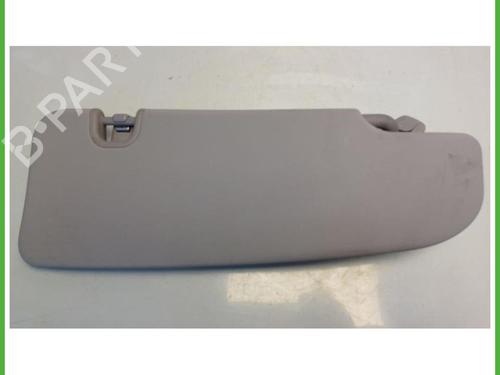 left-sun-visor-alfa-romeo-giulia-952_-2015-40143544 main image