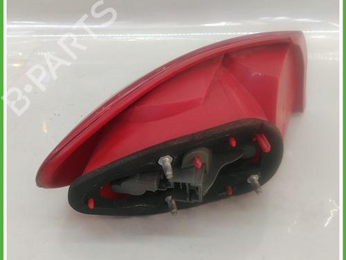 Right taillight ALFA ROMEO 147 (937_) 1.6 16V T.SPARK (937.AXA1A, 937.AXB1A, 937.BXB1A) | BP15265738C35 
