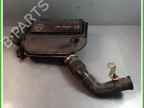 Used Air filter box Air filter box LANCIA YPSILON (312_) 1.3 D Multijet (312.YXE1A, 312.YXU1A) (95 hp) 40136347 40136347