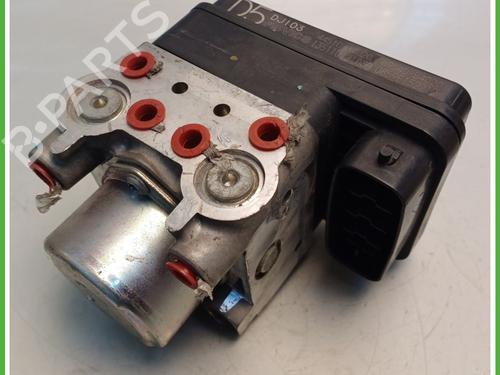 Used ABS pump DAIHATSU TERIOS (J2_, F7__) 1.5 4x4 (105 hp) 25986234