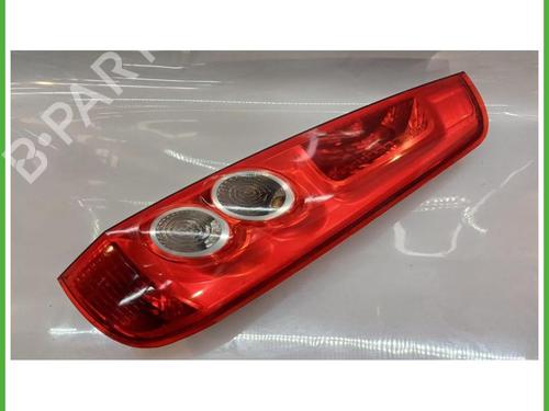 Used Right taillight Right taillight FORD FIESTA V (JH_, JD_) 1.4 TDCi (68 hp) 40139540 40139540
