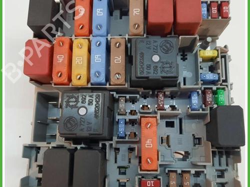 Used Fuse box Fuse box FIAT PUNTO EVO (199_) 1.3 D Multijet (199AXC1A, 199BXC1A, 199AXT1A, 199BXT1A) (75 hp) 40132512 40132512