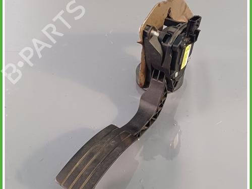 Used Pedal DACIA SANDERO II 1.2 (75 hp) 18090191