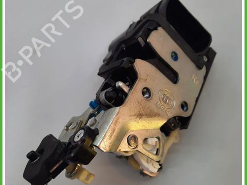 Used Rear right lock OPEL KARL (C16) 1.0 (73 hp) 13927563