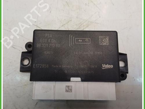 Computer CITROËN C4 CACTUS 1.2 THP 110 (110 hp) 31060919