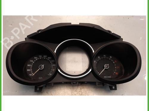 instrument-cluster-fiat-500l-351_-352_-2012-40074829 main image