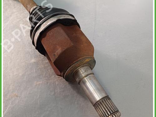 Left front driveshaft FIAT 500L (351_, 352_) 1.3 D Multijet (199LXY1A, 199LXY11) | BP27654450M38 