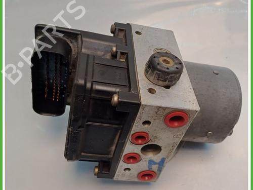 Used ABS pump FORD MONDEO III Turnier (BWY) 2.0 16V TDDi / TDCi (115 hp) 27409937