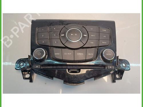 Used Radio CHEVROLET CRUZE (J300) 2.0 CDI (150 hp) 27584134