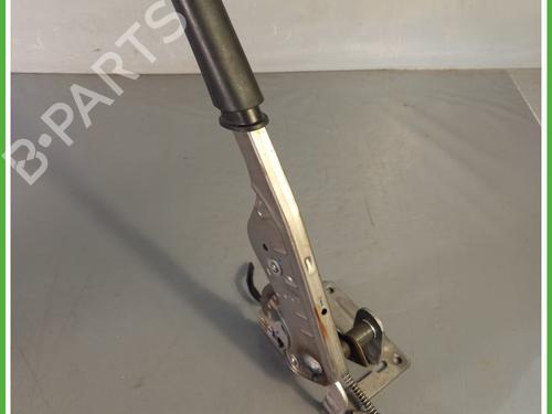 Used Hand brake FIAT DOBLO Cargo (263_) 1.6 D Multijet (263WXD1B, 263WXR1B, 263WXX1B, 263ZXD1B,... (105 hp) 30614655