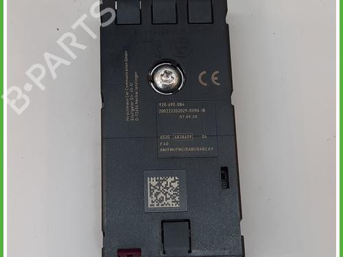 Used Radio BMW 1 (F40) 118 d (150 hp) 13100934