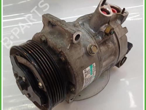 Used Other Other VW TOURAN (1T3) 1.6 TDI (105 hp) 40140467 40140467