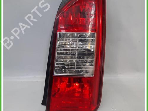 Used Right taillight Right taillight LAND ROVER RANGE ROVER III (L322) 3.0 D 4x4 (177 hp) 40132098 40132098