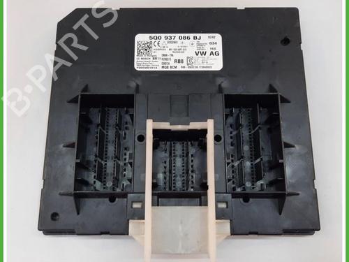 Used Control unit Control unit SKODA OCTAVIA III Combi (5E5, 5E6) 2.0 TDI (150 hp) 40134345 40134345