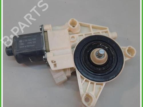 Used Left front window motor Left front window motor MERCEDES-BENZ GLA-CLASS (X156) GLA 200 CDI / d (156.908) (136 hp) 40132917 40132917
