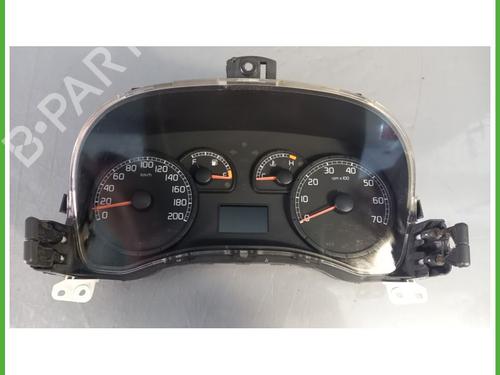 Used Instrument cluster FIAT PUNTO (188_) 1.2 60 (188.030, .050, .130, .150, .230, .250) (60 hp) 30096849