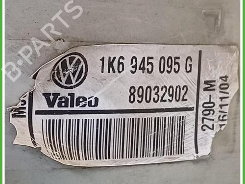Left taillight VW GOLF V (1K1) 1.9 TDI | BP40138480C34 - Image 4