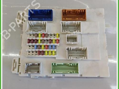 Used Fuse box Fuse box FORD FOCUS III 1.0 EcoBoost (100 hp) 40141081 40141081