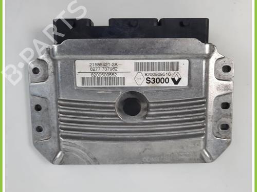 Used Engine control unit (ECU) RENAULT MEGANE II Estate (KM0/1_) 1.6 16V (112 hp) 13397379
