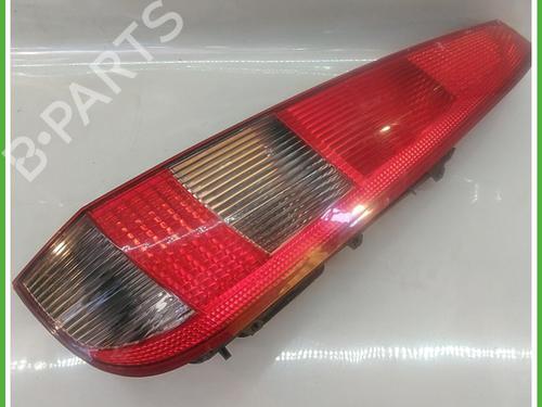Used Right taillight FORD FIESTA V (JH_, JD_) 1.4 TDCi (68 hp) 15265726