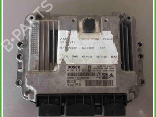 Used Engine control unit (ECU) Engine control unit (ECU) ALFA ROMEO 156 (932_) 2.0 16V T.SPARK (932A2) (155 hp) 40130483 40130483