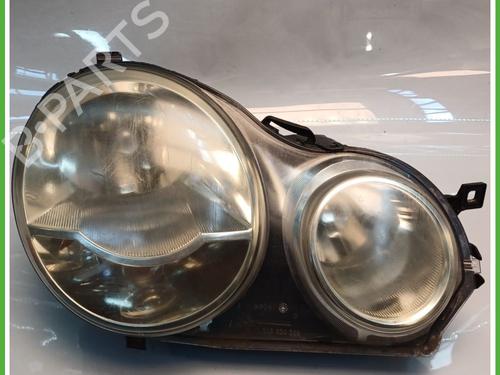 Used Right headlight VW POLO (9N_, 9A_) 1.4 16V (75 hp) 26381332