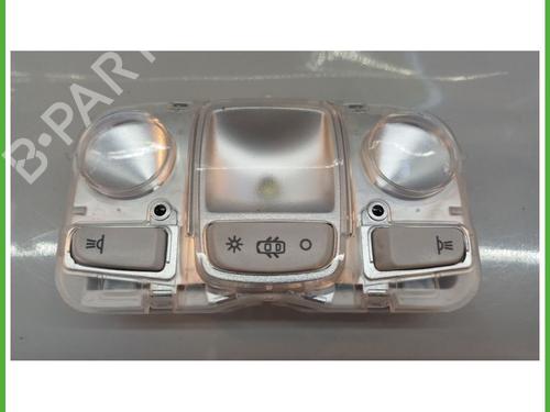 Used Interior roof light PEUGEOT 2008 II (UD_, US_, UY_, UJ_, UR_, UC_) 1.2 PureTech 130 (USHNS, URHNS) (130 hp) 17835590