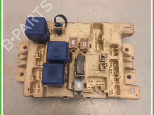 Used Fuse box Fuse box TOYOTA RAV 4 I (_A1_) 2.0 4WD (SXA10, SXA11) (129 hp) 40076070 40076070