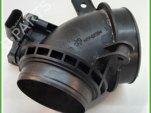Used Mass air flow sensor FORD KUGA II (DM2) 2.0 TDCi (120 hp) 12242060