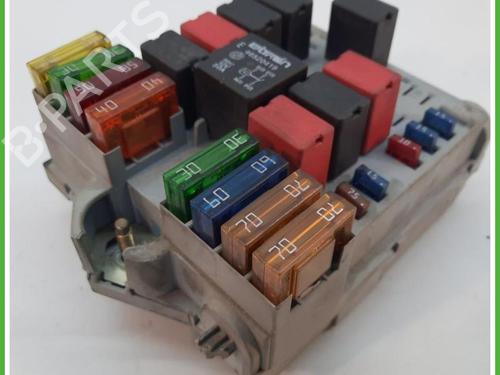 Fuse box AUDI A4 B6 (8E2) 1.9 TDI | BP40132464E1 - Image 4