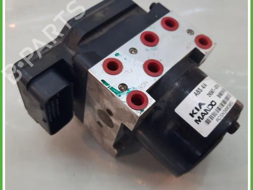 Used ABS pump KIA CARNIVAL II (GQ) 2.9 CRDi (144 hp) 14912379