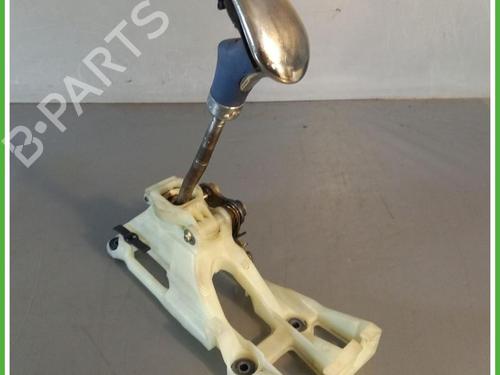 Used Gear lever Gear lever TOYOTA CELICA Coupe (_T23_) 1.8 16V VT-i (ZZT230_, ZZT230) (143 hp) 40148365 40148365