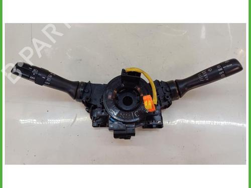 Used Switch Switch TOYOTA YARIS (_P9_) 1.4 D-4D (NLP90_, NLP90R) (90 hp) 40137024 40137024