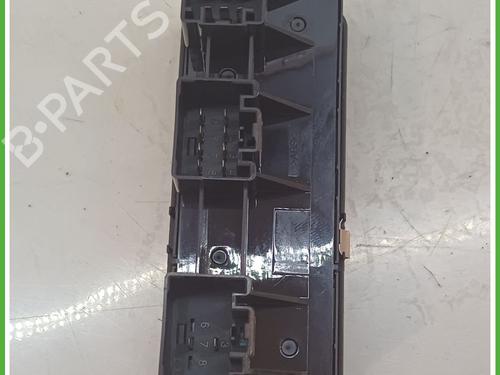 Switch LAND ROVER RANGE ROVER SPORT I (L320) 2.7 D 4x4 | BP15811396I30 